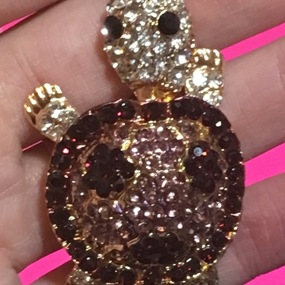 SOLD OUT! Tortoise Rhinestone/crystal Keychain - Picture 6 of 8